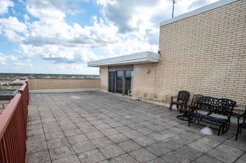 Tiny photo for 141 N La Grange Road #306, La Grange, IL 60525 (MLS # 12617308)