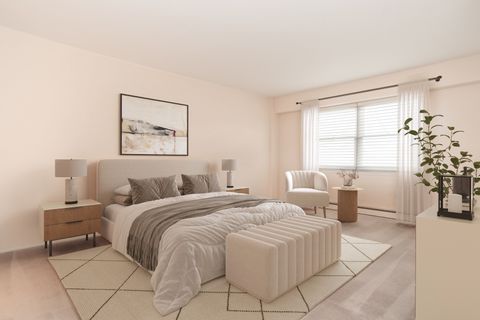 Tiny photo for 141 N La Grange Road #306, La Grange, IL 60525 (MLS # 12617308)