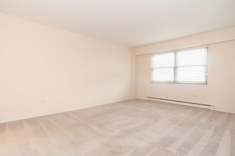 Tiny photo for 141 N La Grange Road #306, La Grange, IL 60525 (MLS # 12617308)