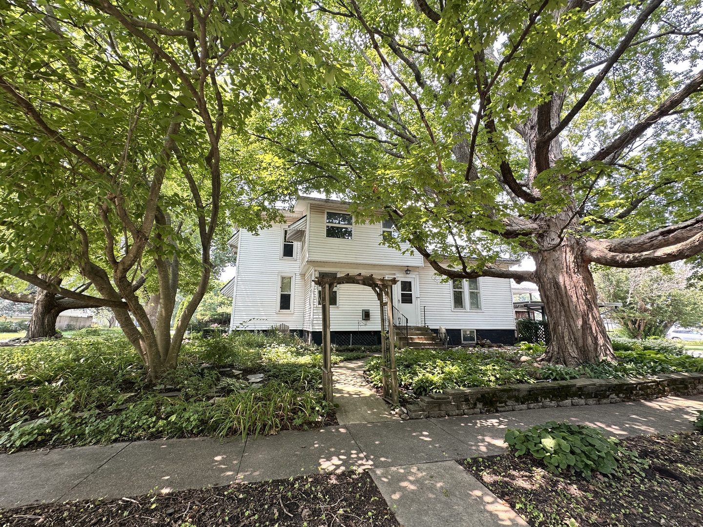 217 E High Street