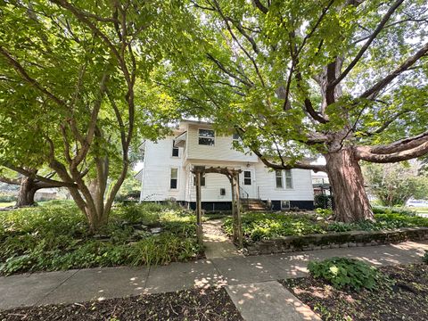 Tiny photo for 217 E High Street, Farmer City, IL 61842 (MLS # 12415300)