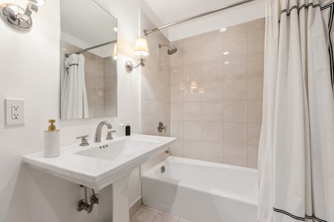 Tiny photo for 401 N wabash Avenue #74F, Chicago, IL 60611 (MLS # 12618985)