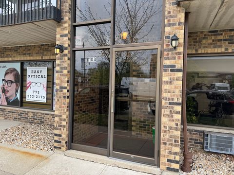 Tiny photo for 11103 S St Louis Avenue #203, Chicago, IL 60655 (MLS # 12633913)