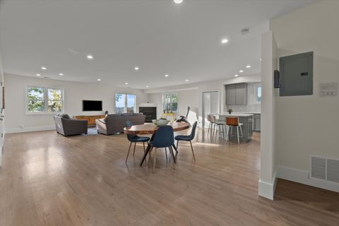 Tiny photo for 3643 N Monticello Avenue #3N, Chicago, IL 60618 (MLS # 12500518)