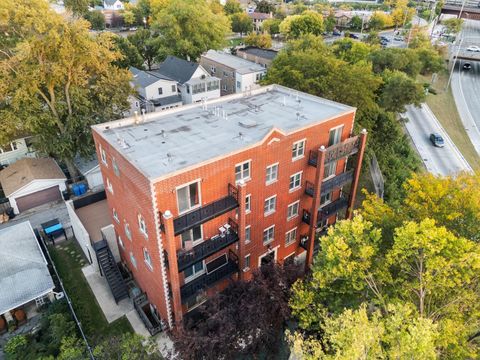 Tiny photo for 3643 N Monticello Avenue #3N, Chicago, IL 60618 (MLS # 12500518)