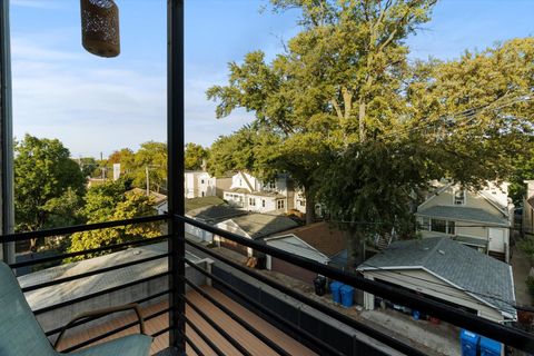 Tiny photo for 3643 N Monticello Avenue #3N, Chicago, IL 60618 (MLS # 12500518)