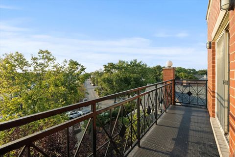 Tiny photo for 3643 N Monticello Avenue #3N, Chicago, IL 60618 (MLS # 12500518)