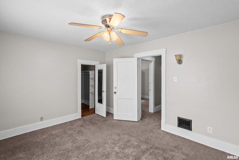 Tiny photo for 1920 CAREY Avenue, Davenport, IA 52803 (MLS # QC4268182)