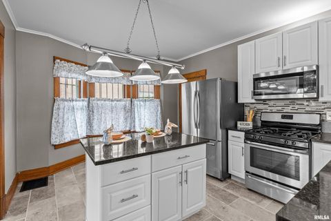 Tiny photo for 1920 CAREY Avenue, Davenport, IA 52803 (MLS # QC4268182)