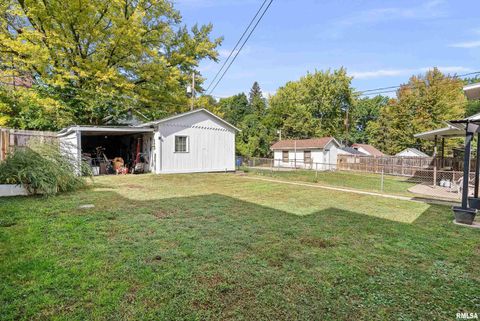 Tiny photo for 1920 CAREY Avenue, Davenport, IA 52803 (MLS # QC4268182)