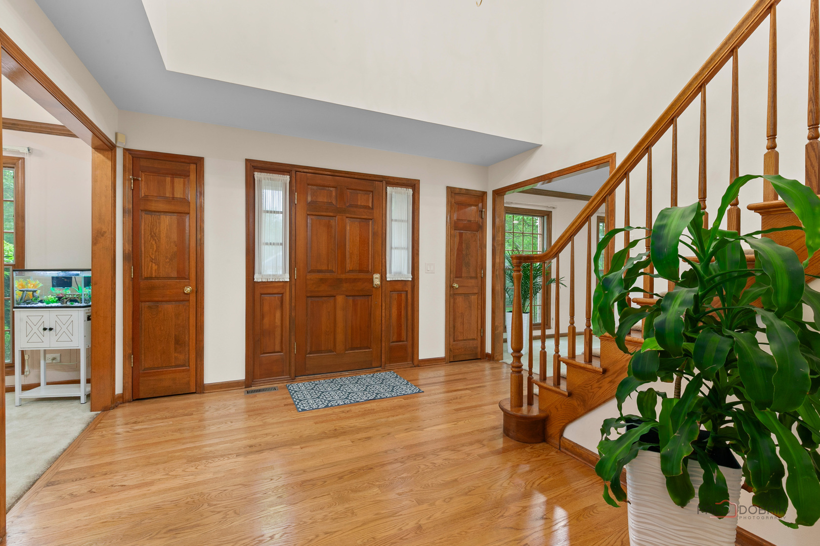 2872 Whispering Oaks Court