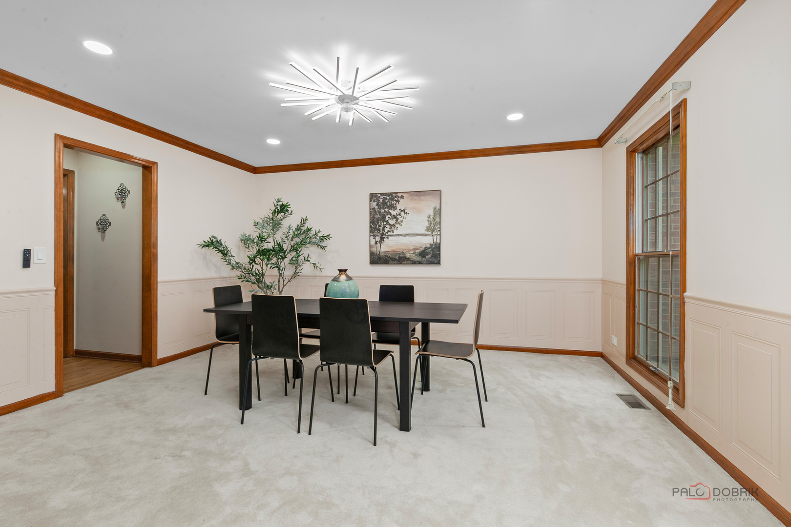 2872 Whispering Oaks Court