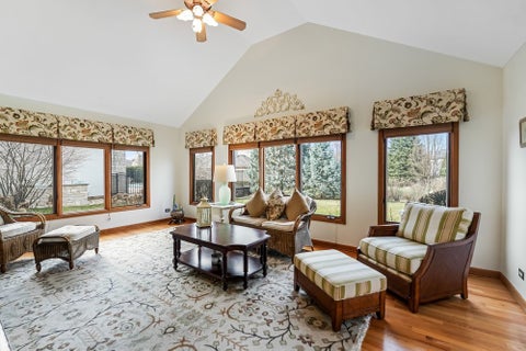 Tiny photo for 24642 Lincolnway Street, Plainfield, IL 60544 (MLS # 12658697)
