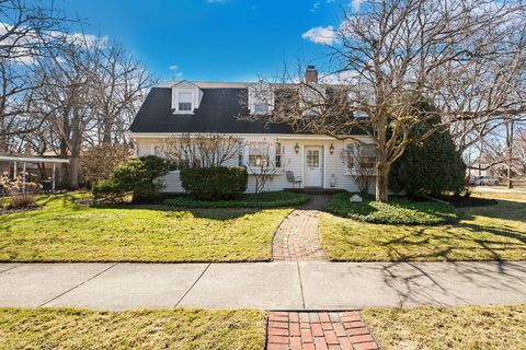 Tiny photo for 1760 Midland Avenue, Highland Park, IL 60035 (MLS # 12592688)