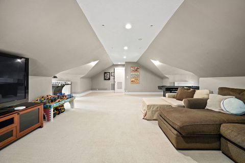 Tiny photo for 2855 Sheridan Place, Evanston, IL 60201 (MLS # 12532967)