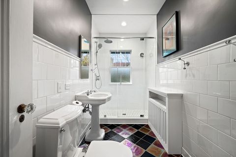 Tiny photo for 2855 Sheridan Place, Evanston, IL 60201 (MLS # 12532967)