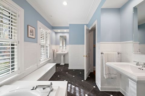 Tiny photo for 2855 Sheridan Place, Evanston, IL 60201 (MLS # 12532967)