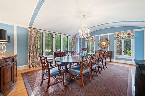 Tiny photo for 2855 Sheridan Place, Evanston, IL 60201 (MLS # 12532967)