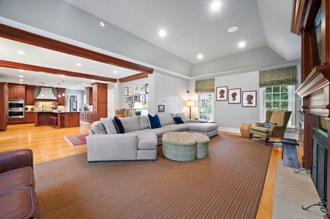 Tiny photo for 2855 Sheridan Place, Evanston, IL 60201 (MLS # 12532967)