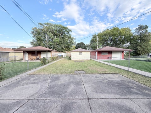 Tiny photo for 10641 S Sangamon Street, Chicago, IL 60643 (MLS # 12786853)