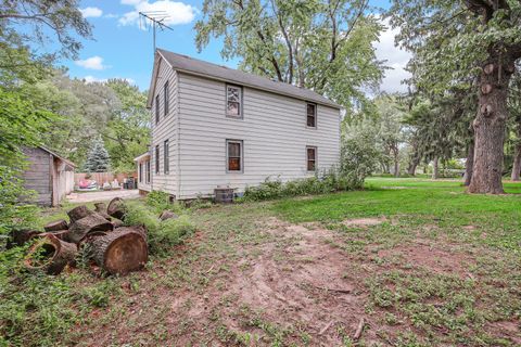 Tiny photo for 2201 Thornton Lansing Road, Lansing, IL 60438 (MLS # 12457441)