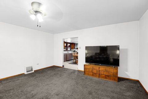 Tiny photo for 2201 Thornton Lansing Road, Lansing, IL 60438 (MLS # 12457441)