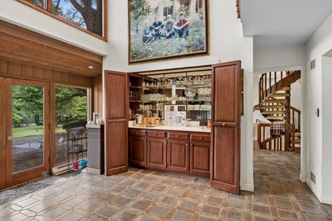 Tiny photo for 8080 Wolf Road, Burr Ridge, IL 60527 (MLS # 12666571)