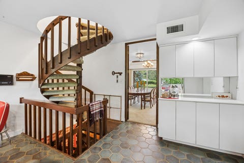 Tiny photo for 8080 Wolf Road, Burr Ridge, IL 60527 (MLS # 12666571)