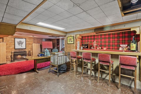 Tiny photo for 8080 Wolf Road, Burr Ridge, IL 60527 (MLS # 12666571)