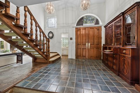 Tiny photo for 8080 Wolf Road, Burr Ridge, IL 60527 (MLS # 12666571)