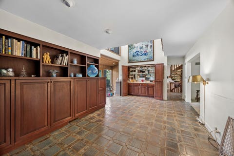 Tiny photo for 8080 Wolf Road, Burr Ridge, IL 60527 (MLS # 12666571)