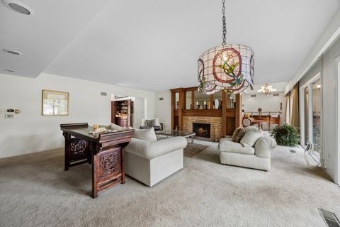 Tiny photo for 8080 Wolf Road, Burr Ridge, IL 60527 (MLS # 12666571)
