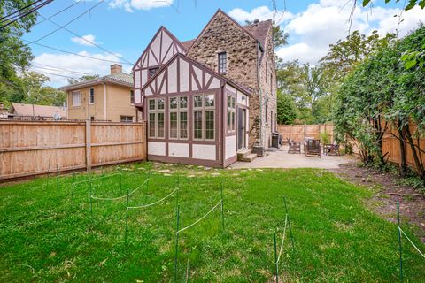 Tiny photo for 2014 W Hopkins Place, Chicago, IL 60643 (MLS # 12564190)