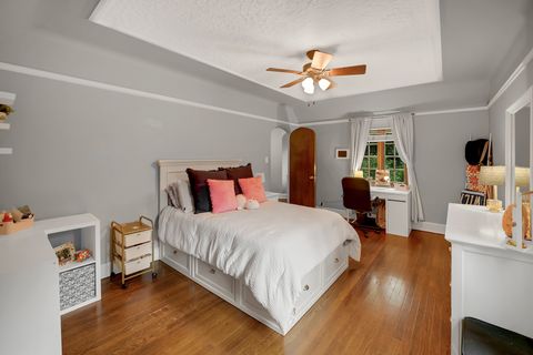 Tiny photo for 2014 W Hopkins Place, Chicago, IL 60643 (MLS # 12564190)
