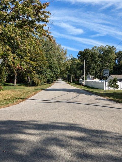 Tiny photo for 21W230 Pershing Avenue, Lombard, IL 60148 (MLS # 12465408)