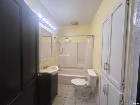 Tiny photo for 203 W 12TH Street, Metropolis, IL 62960 (MLS # EB459683)