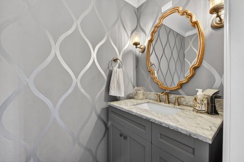 Tiny photo for 3909 Forest Avenue, Downers Grove, IL 60515 (MLS # 12621741)