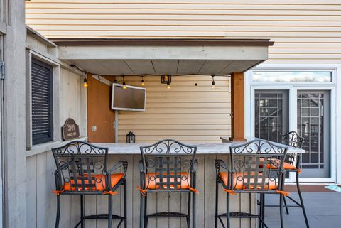 Tiny photo for 3909 Forest Avenue, Downers Grove, IL 60515 (MLS # 12621741)