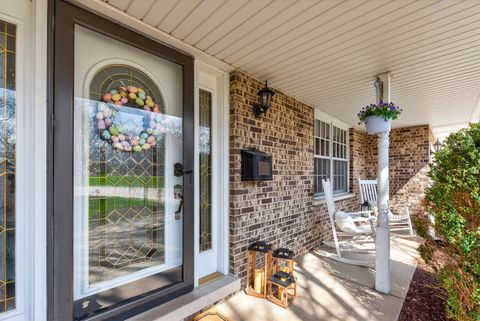 Tiny photo for 3909 Forest Avenue, Downers Grove, IL 60515 (MLS # 12621741)