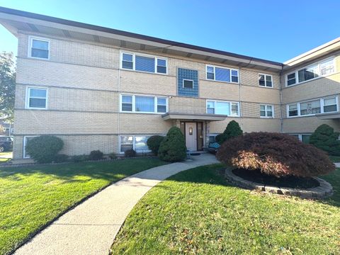 Tiny photo for 2800 N 72Nd Court #7, Elmwood Park, IL 60707 (MLS # 12545137)