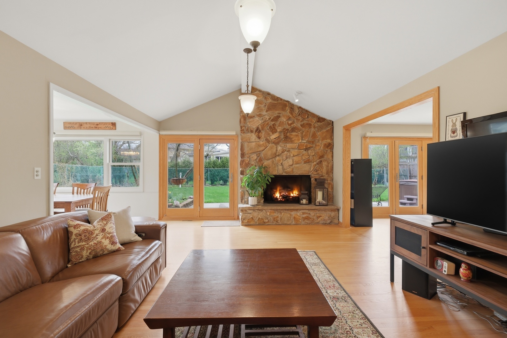 955 Summit Drive