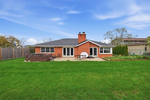 Tiny photo for 955 Summit Drive, Deerfield, IL 60015 (MLS # 12621768)