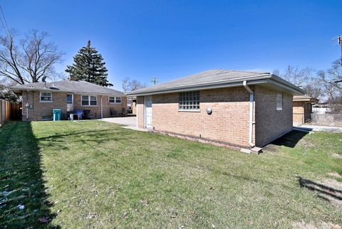Tiny photo for 341 Iroquois Road, Hillside, IL 60162 (MLS # 12595093)