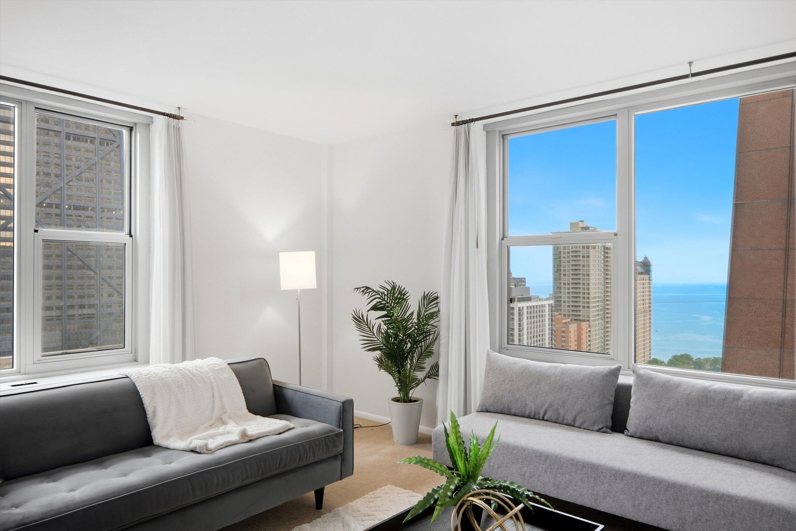 777 N Michigan Avenue 3100