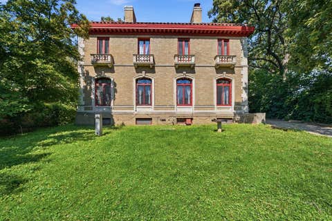 Tiny photo for 9924 S Longwood Drive, Chicago, IL 60643 (MLS # 12702413)