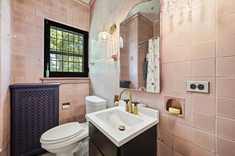 Tiny photo for 9924 S Longwood Drive, Chicago, IL 60643 (MLS # 12702413)
