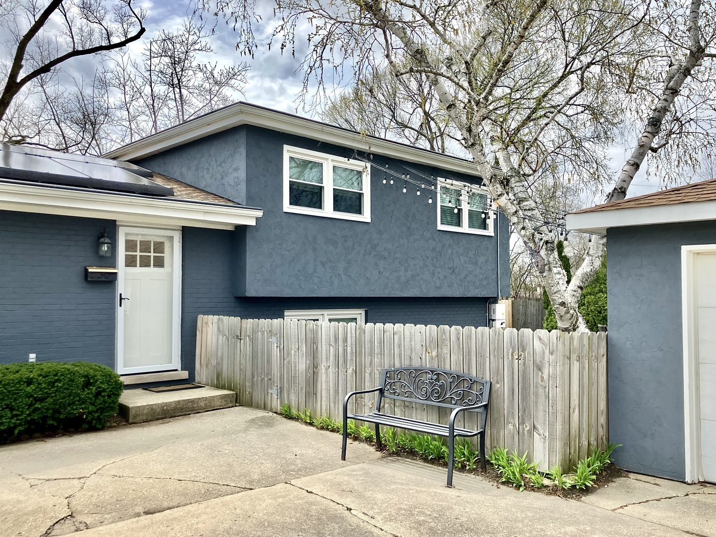 1230 Greenwood Court