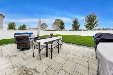 Tiny photo for 470 E Meadowdale Circle, Hampshire, IL 60140 (MLS # 12634403)