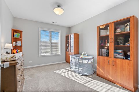 Tiny photo for 7215 WILLOW WAY Lane #10C, Willowbrook, IL 60527 (MLS # 12610601)