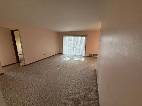 Tiny photo for 15723 Peggy Lane #11, Oak Forest, IL 60452 (MLS # 12610510)